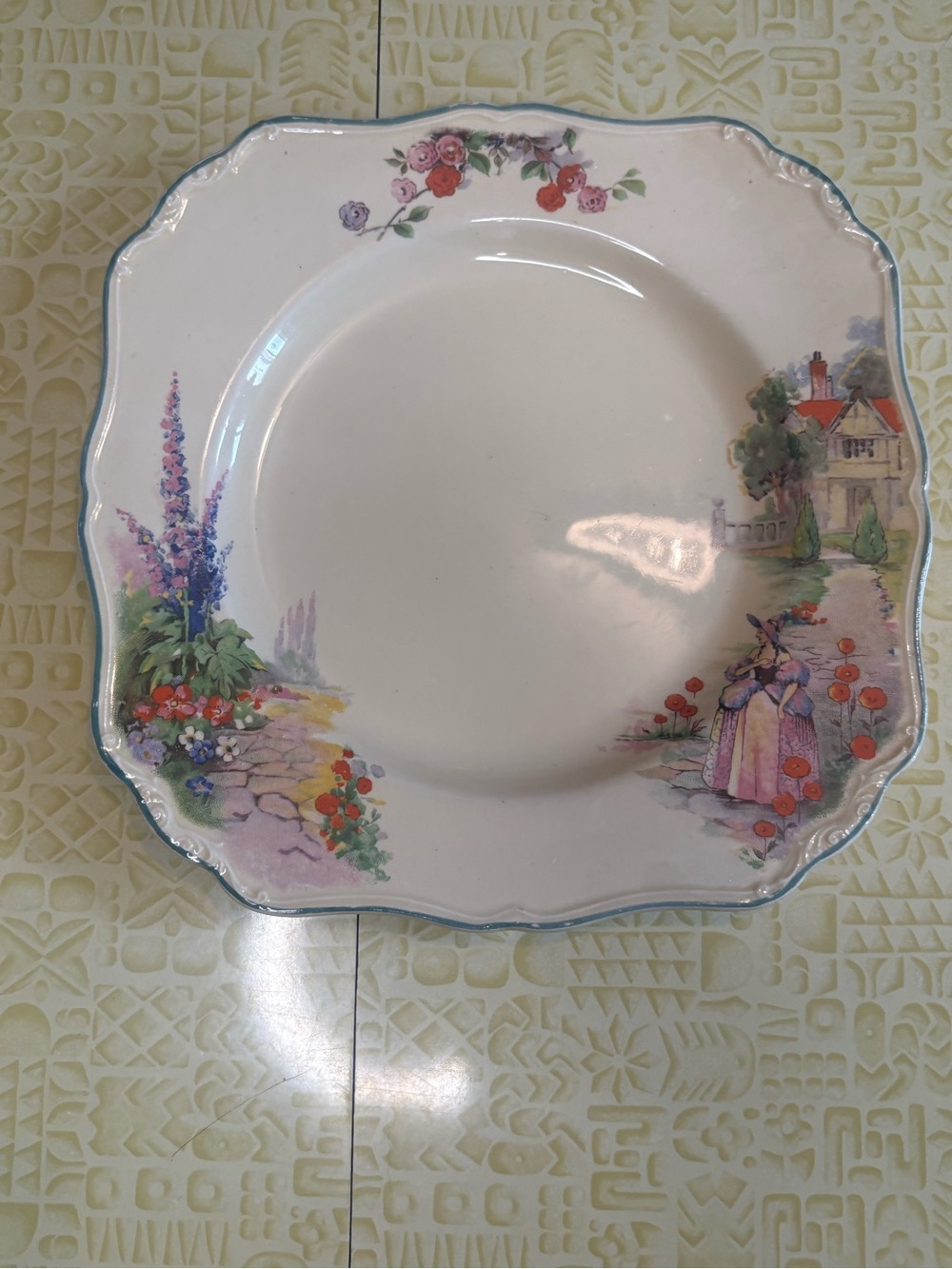 Floral Cottage Dinner Plate in Cream with Pink and Green Accents